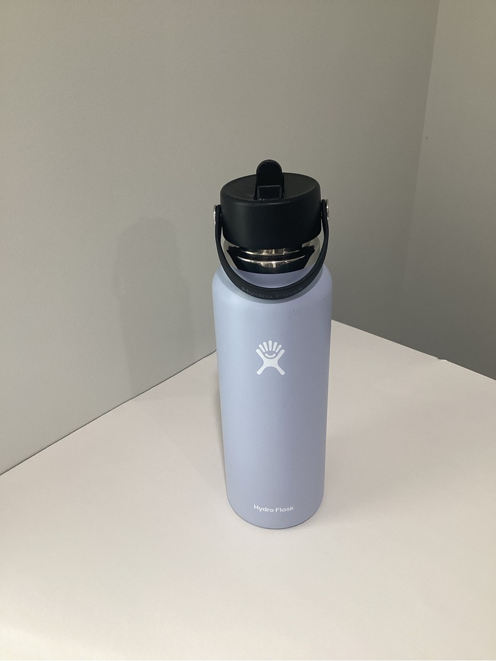 Hydro Flask Lavender Water Bottle with Black Flex Cap